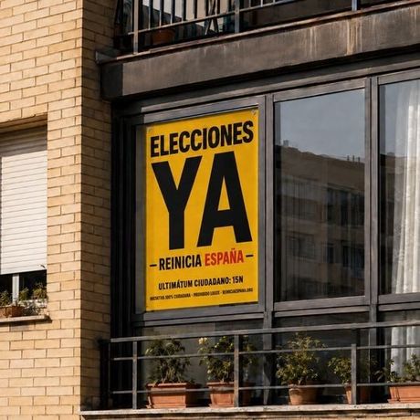 Cartel de Elecciones ya en la ventana de un piso